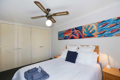 Beachfront @ Scarbs - Dalby Accommodation 7