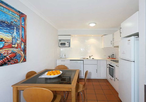 Beachfront @ Scarbs - Dalby Accommodation 2