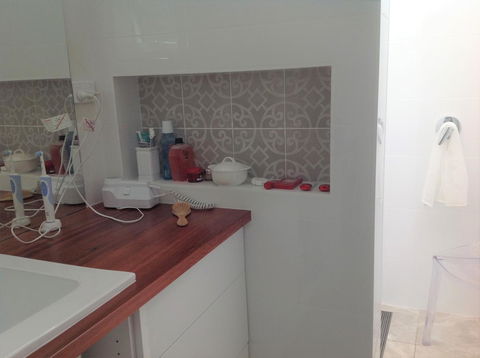 Lotti's House - Dalby Accommodation 24