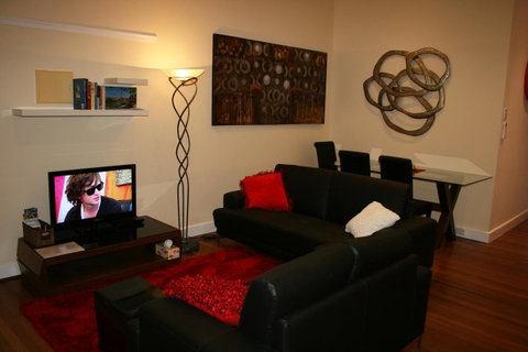 Kenata-Fairway Apartment Hotel - Dalby Accommodation 8