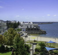 Luxury Suite Bunbury - Dalby Accommodation