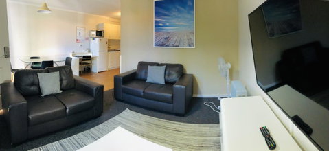 West Beach Lagoon 107 - Great Value - Dalby Accommodation 5