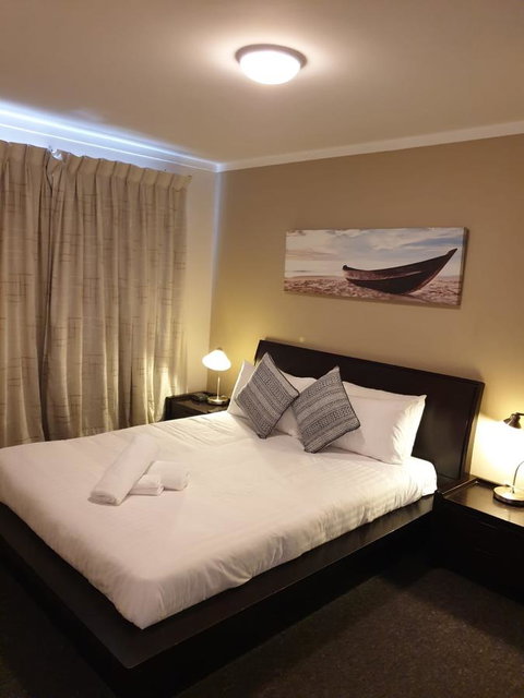 West Beach Lagoon 107 - Great Value - Dalby Accommodation 3