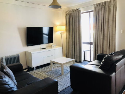 West Beach Lagoon 107 - Great Value - Dalby Accommodation 6