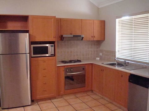 Presidential Bungalow - Dalby Accommodation 6