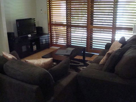 Presidential Bungalow - Dalby Accommodation 5