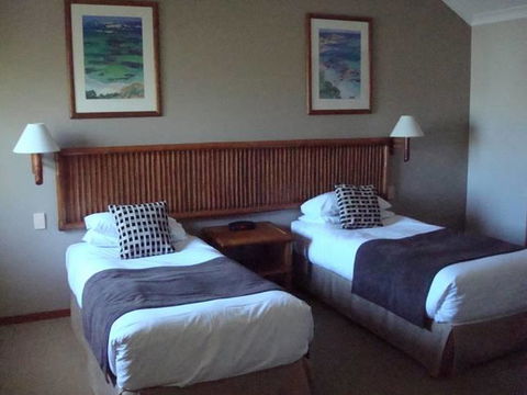 Presidential Bungalow - Dalby Accommodation 8