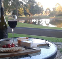 Abbivale Farm Cottage - Dalby Accommodation