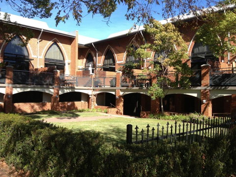 Cloisters - Dalby Accommodation 18
