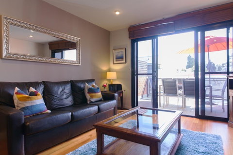 Cloisters - Dalby Accommodation 4