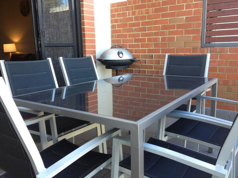 Cloisters - Dalby Accommodation 7