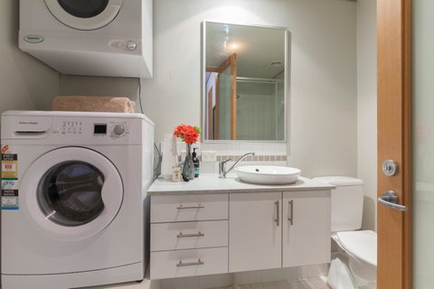 Cloisters - Dalby Accommodation 15