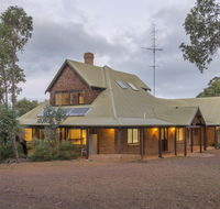 212 Yungarra - Dalby Accommodation