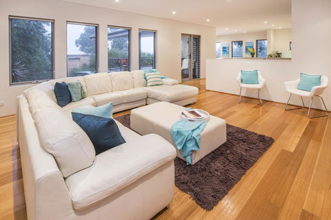 Calm Waters - Dalby Accommodation 15