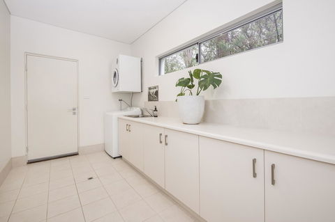 Calm Waters - Dalby Accommodation 27