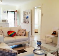 Island View Villas - Dalby Accommodation