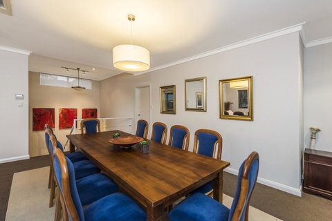 Perth Luxury Accommodation - Dalby Accommodation 41