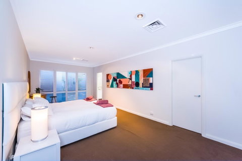Perth Luxury Accommodation - Dalby Accommodation 3