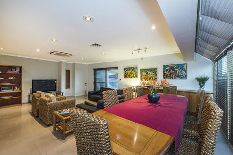 Perth Luxury Accommodation - Dalby Accommodation 30