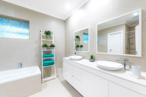 Perth Luxury Accommodation - Dalby Accommodation 16