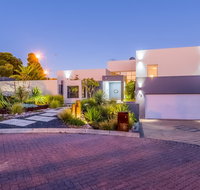 Perth Luxury Accommodation - Dalby Accommodation