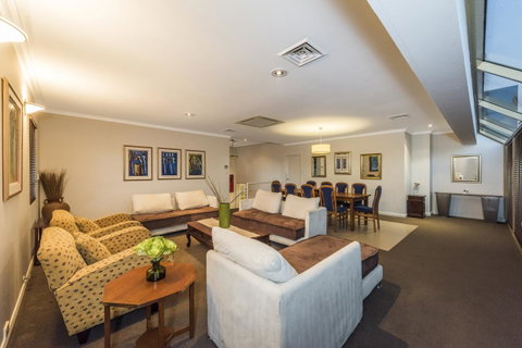 Perth Luxury Accommodation - Dalby Accommodation 23
