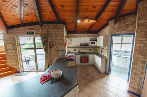Esperance Foreshore Apartments - Dalby Accommodation 43