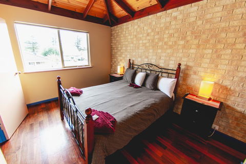 Esperance Foreshore Apartments - Dalby Accommodation 40