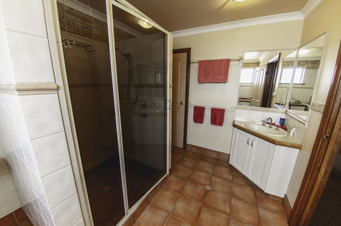 Esperance Foreshore Apartments - Dalby Accommodation 27