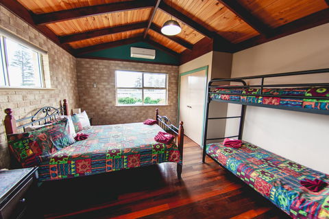 Esperance Foreshore Apartments - Dalby Accommodation 31