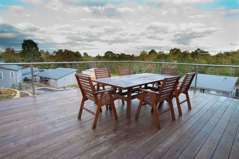 Cape Villas - Dalby Accommodation 7