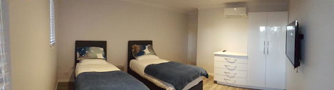 Cape Villas - Dalby Accommodation 12