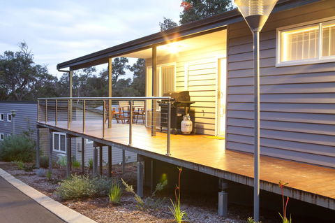 Cape Villas - Dalby Accommodation 22
