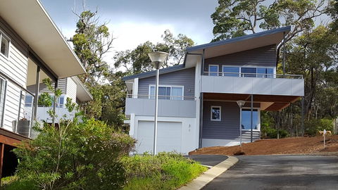 Cape Villas - Dalby Accommodation 0