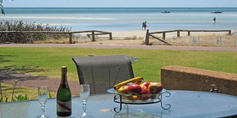 Beach House Dunsborough - Dalby Accommodation 2