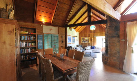Beach House Dunsborough - Dalby Accommodation 3