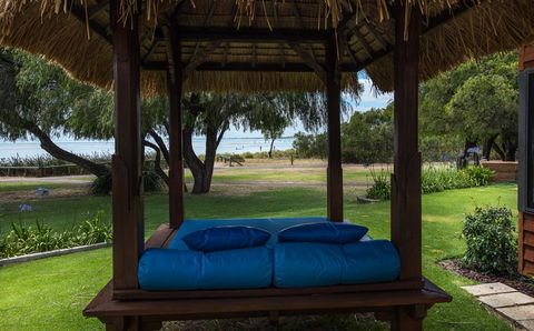 Beach House Dunsborough - Dalby Accommodation 15