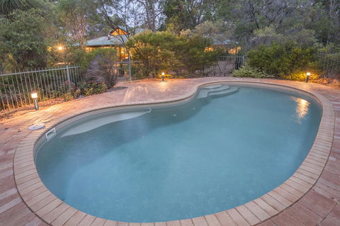 53 Martina Drive - Dalby Accommodation 7