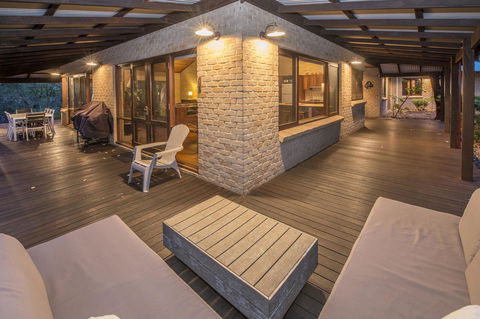 53 Martina Drive - Dalby Accommodation 9