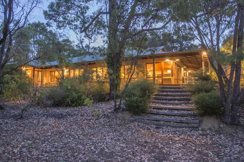53 Martina Drive - Dalby Accommodation 8