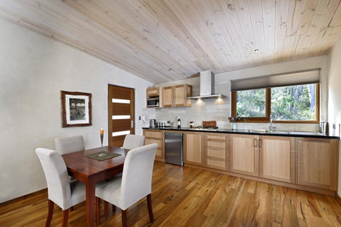 Aiyana Retreat - Dalby Accommodation 8