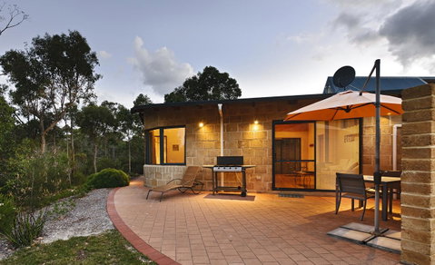 Aiyana Retreat - Dalby Accommodation 5
