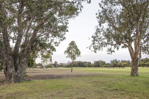 15 Cabot Close - Dalby Accommodation 25