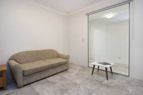 15 Cabot Close - Dalby Accommodation 17