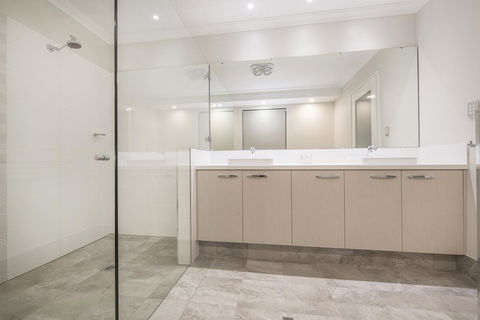 15 Cabot Close - Dalby Accommodation 6