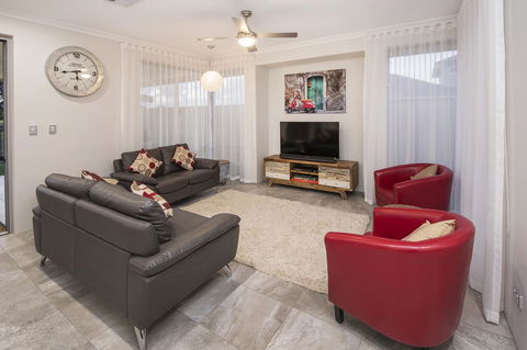 15 Cabot Close - Dalby Accommodation 14