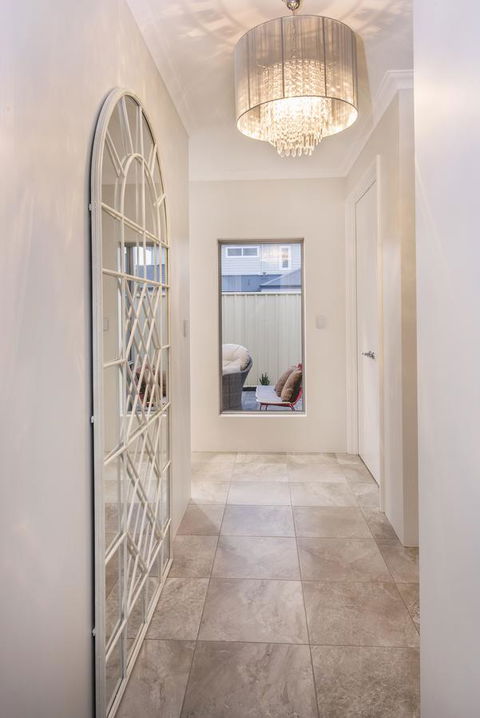 15 Cabot Close - Dalby Accommodation 2