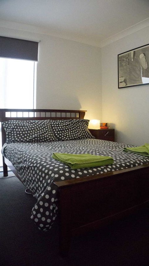 Relax, Bright & Airy Garden Villa - Dalby Accommodation 17