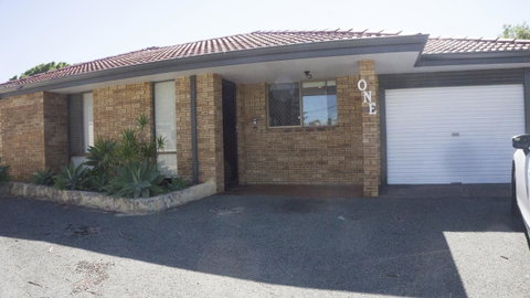 Relax, Bright & Airy Garden Villa - Dalby Accommodation 20