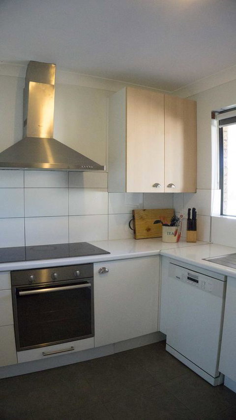 Relax, Bright & Airy Garden Villa - Dalby Accommodation 32